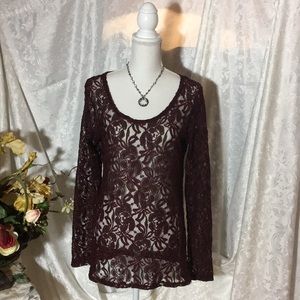 WINTER OR FALL sheer burgundy top in EUC!